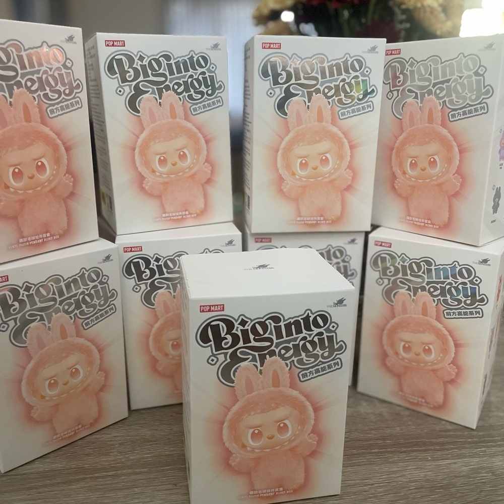 Pop Mart BIG INTO ENERGY AUTHENTIC